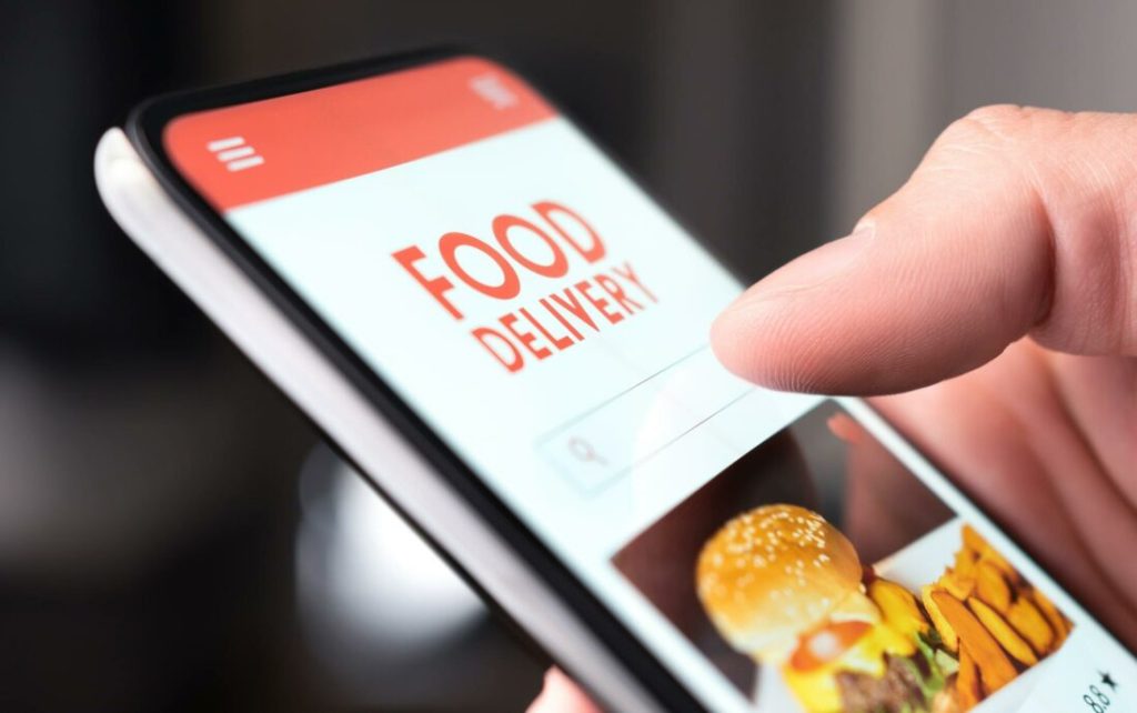 Scott Dylan Foresees: The Future of Food Delivery Services