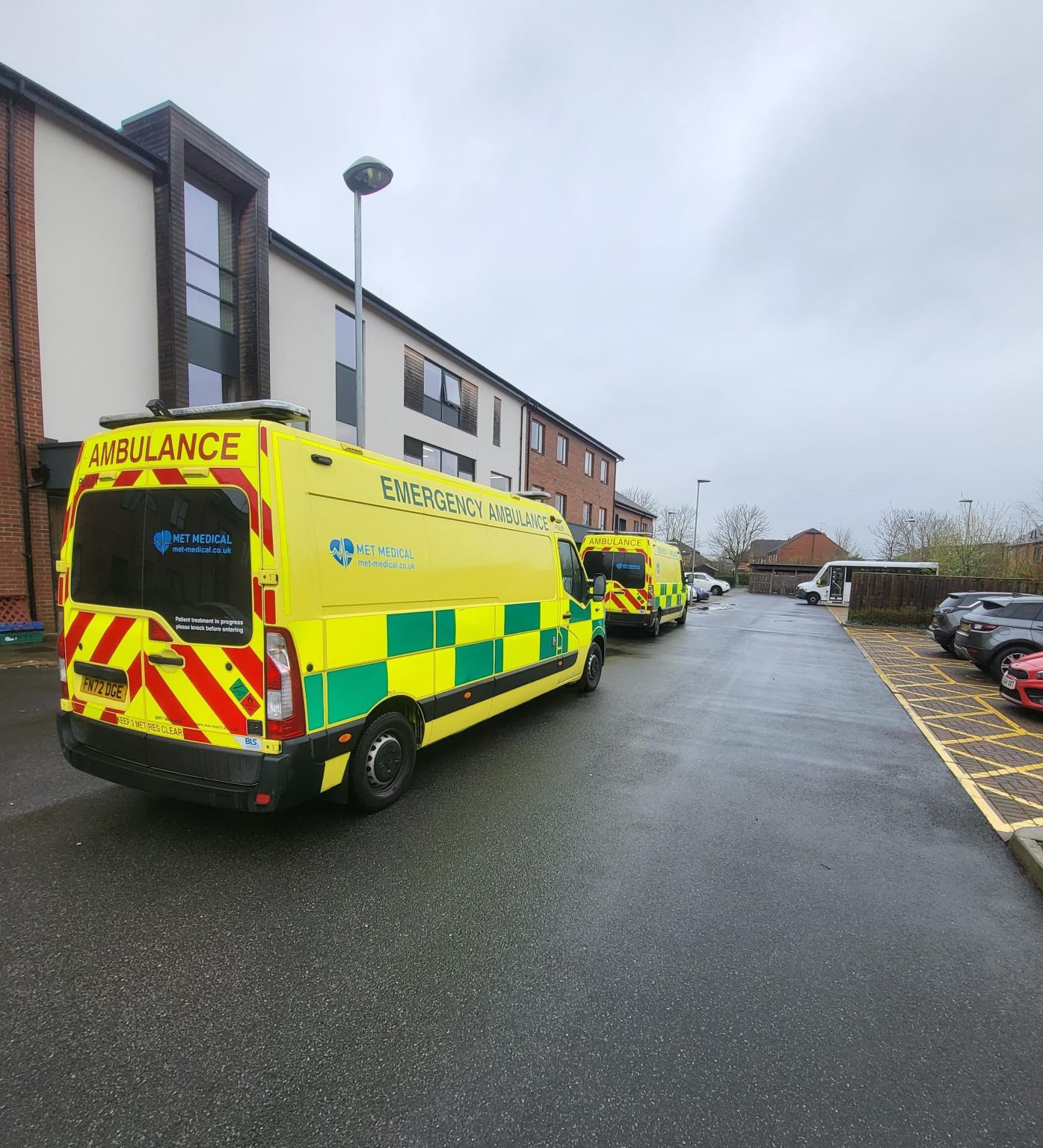 St Albans Residents Offered Lifesaving Alternative as 999 Callers Face DIY Hospital Trips for Heart Attacks and Strokes