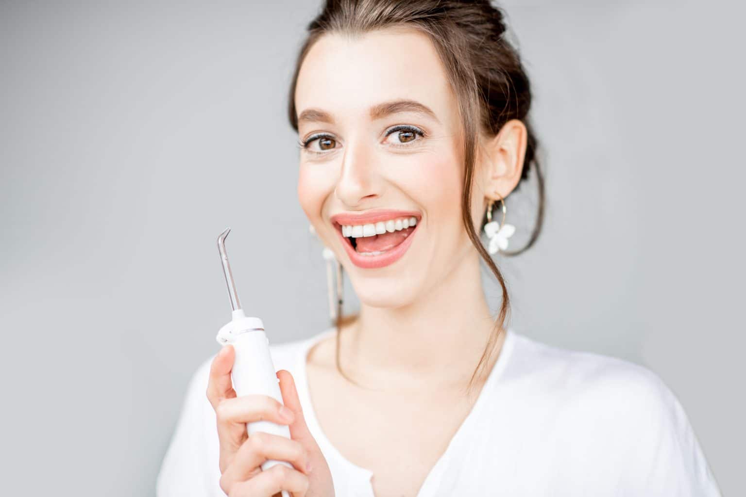 Why a Water Flosser is Essential for Optimal Oral Hygiene