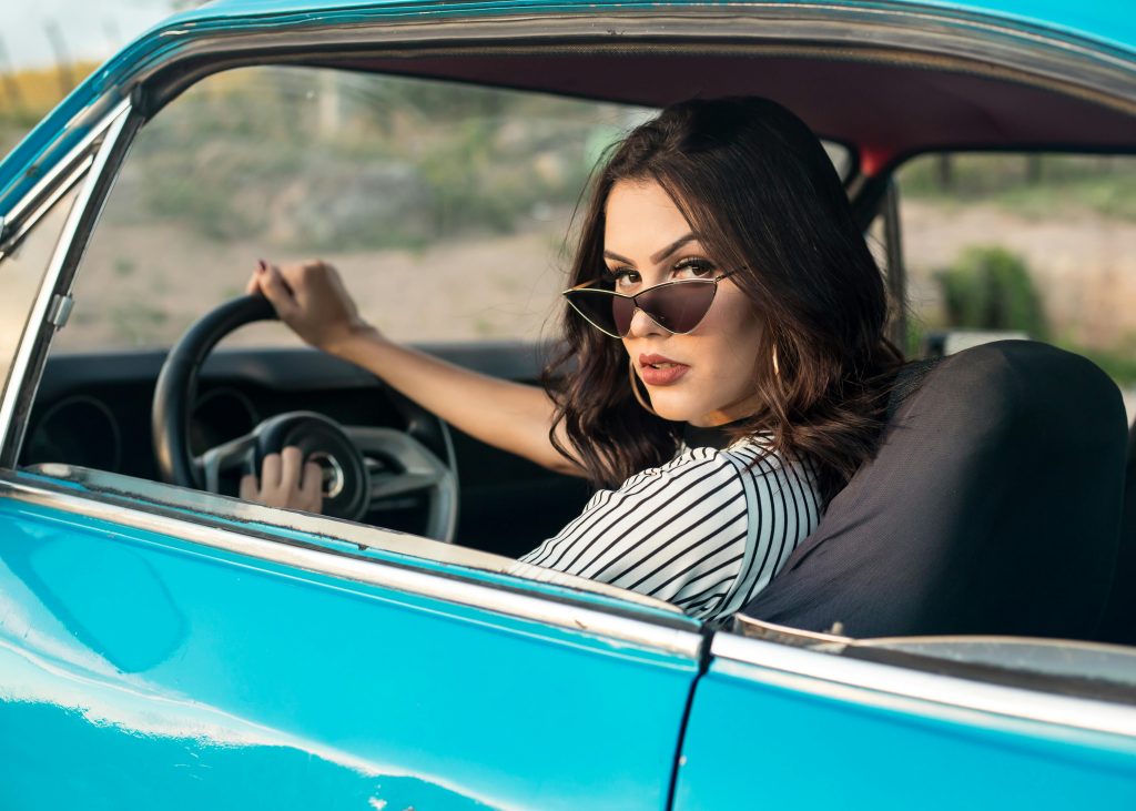 Experts Reveal How Your Sunglasses Could Land You a £5,000 Fine While Driving