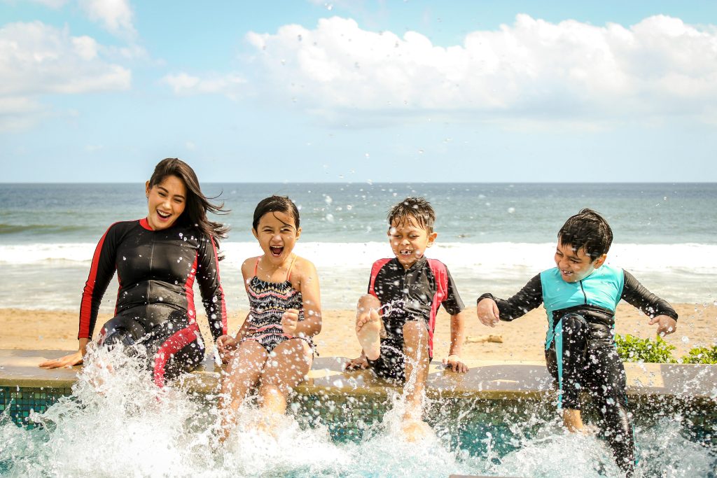 5 ways to survive a multi-generation holiday