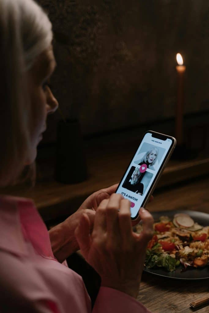 Which AI Rizz Generators Are Getting the Most Hype Right Now?
