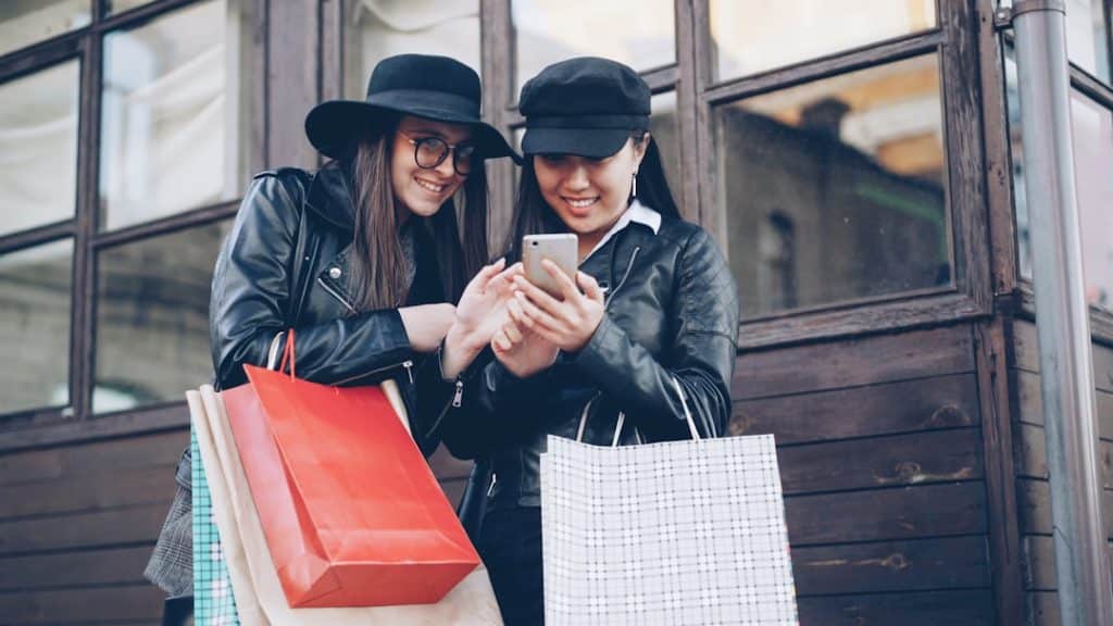 How technology is changing the way we shop technology and shopping